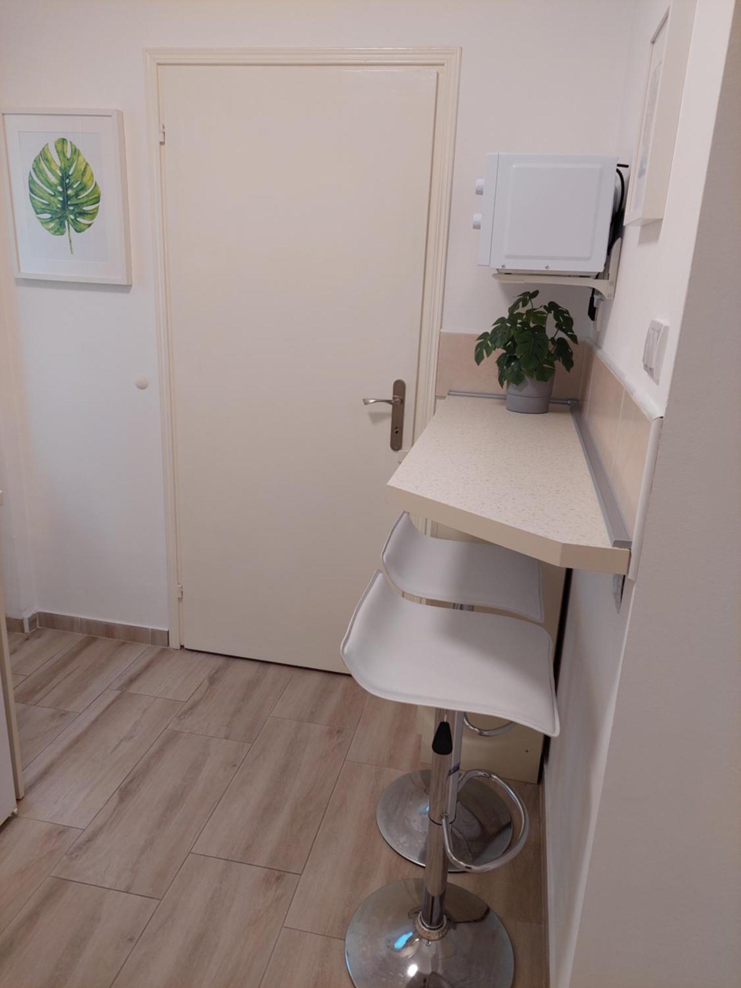 Street Apartment スボティツァ エクステリア 写真